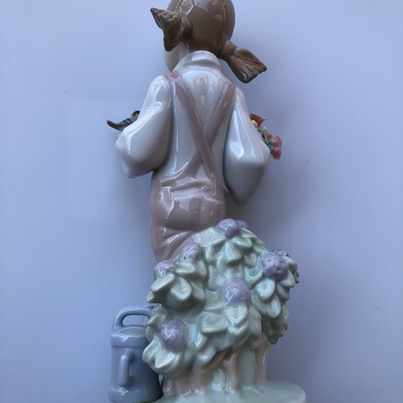 Vintage Lladro #5217 SPRING - Picture 4 of 6